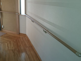 諏訪市Ｆ様宅：手摺取付け工事